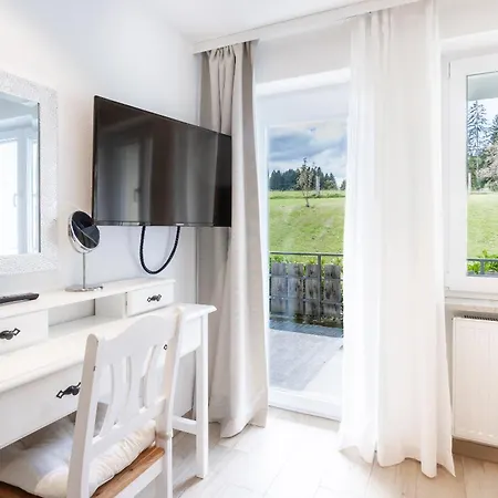 Ferienwohnungen Appartements Bergwald Scheidegg Esterno foto